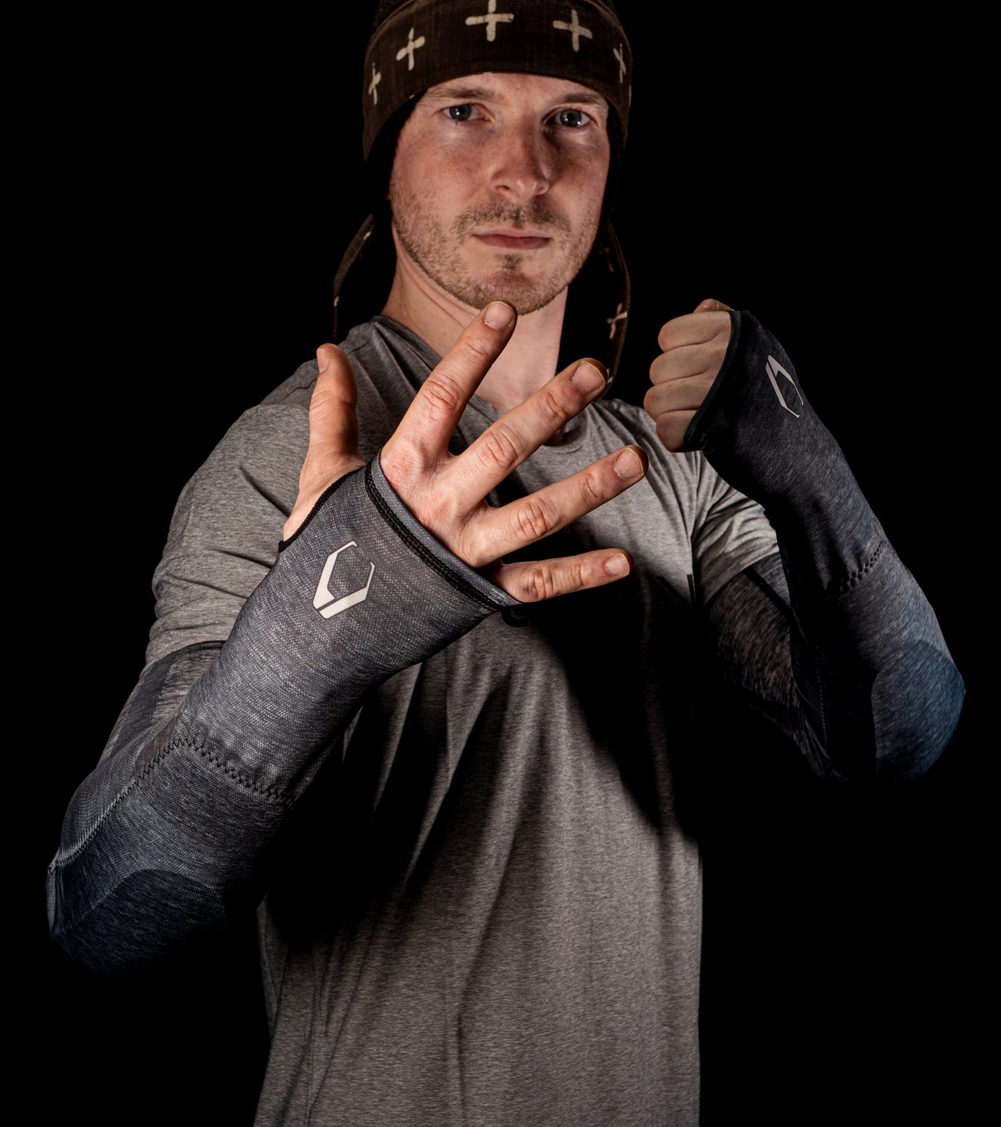 CRBN SC ELBOW SLEEVES