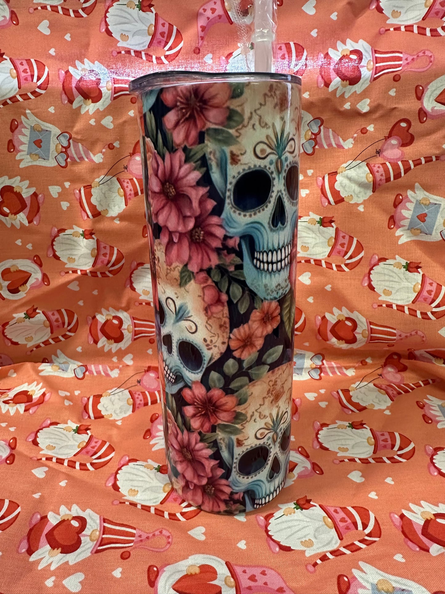 #41 Skull tumbler