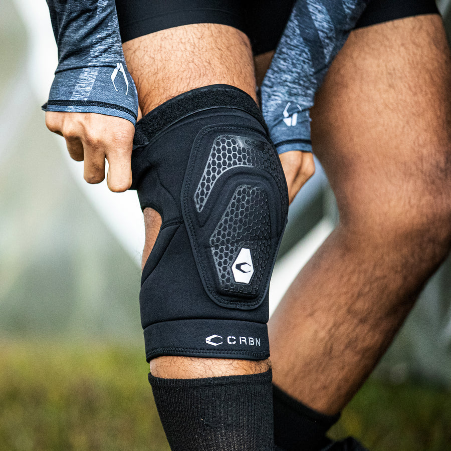CRBN CC KNEE PADS- Black